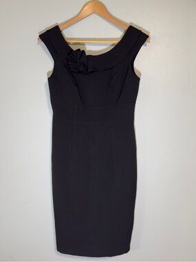 Calvin Klein Women’s Sz 4 Elegant Black Sheath Dress with Rosette Detail